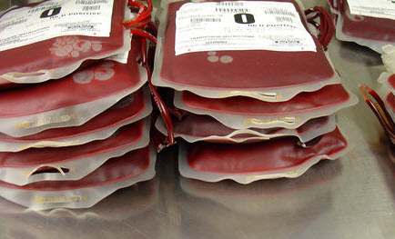 مساع لاختبار دماء "صناعية" على البشر